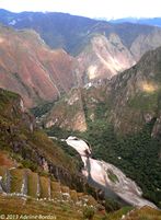 Vue depuis le Machu Picchu, Pérou.jpg