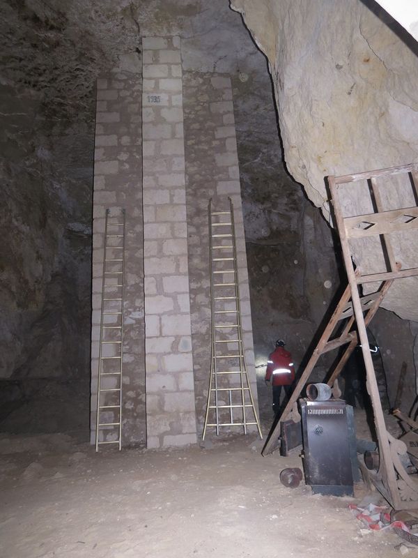 Pilier maçonné.jpg